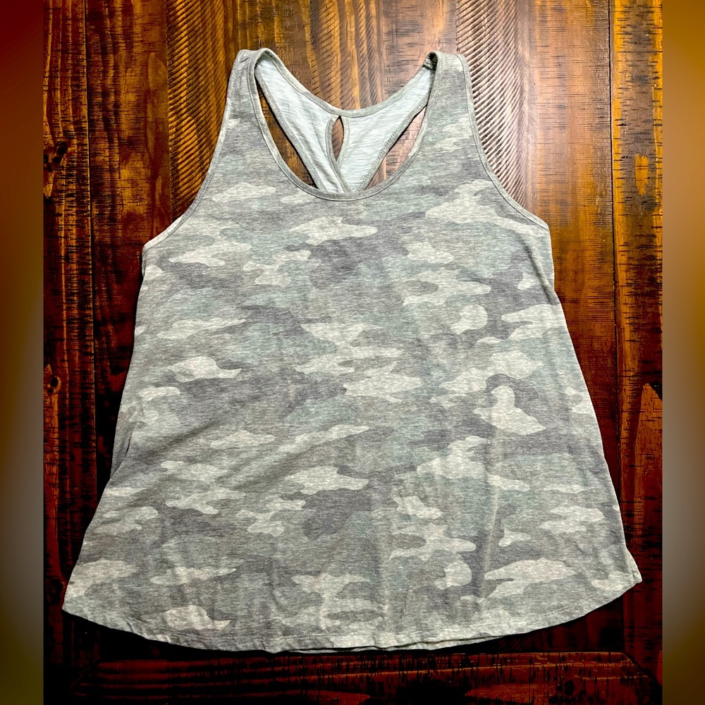 Camouflage tank key hole cut out